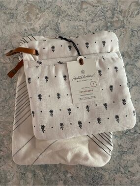 Hearth & Hand White and Black Cotton Potholder Duo